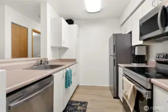 Nicely layed out kitchen with the dining area a few steps away and open to the living room.