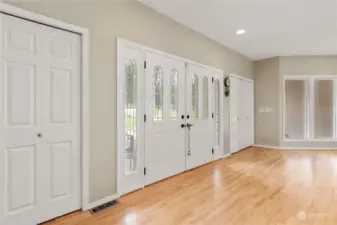 Entry way