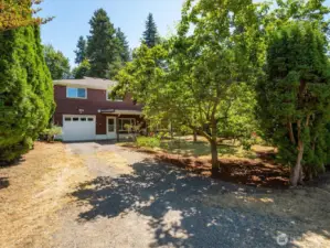 Extra off street parking and easy alley access to the garage.