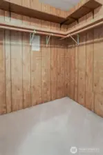 Master bedroom suite with a walk in closet and a 5 piece bathroom.