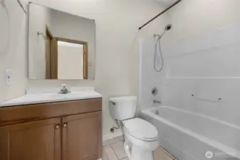 Potential MIL/Bonus room bath