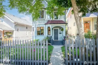 This classic Victorian beauty is a rare gem!