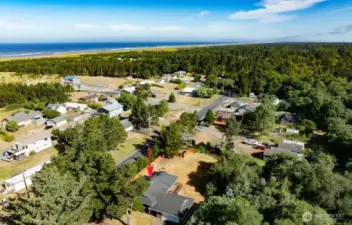 And there is the Pacific Ocean. This home can provide a wonderful place to live and all the Long Beach Peninsula offers.
