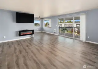 Looking toward dining area.