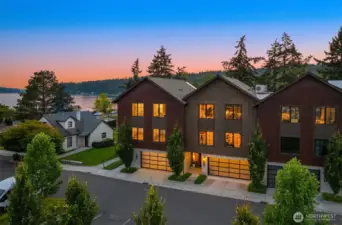 Set in vibrant Pleasant Beach Village near the historic Lynwood Theater, shops, dining, and miles of trails and water access at Fort Ward, Point White Pier and Schell Chelb Estuary