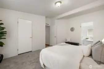 Large walk-in closet