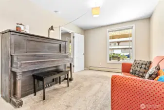 Downstairs bedroom 1