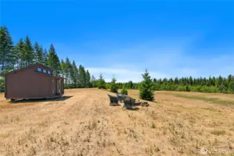 This acreage is ready to go