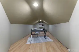 Upstairs Bonus Room