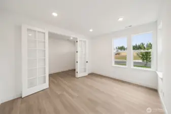 Photos are of a similar Hemingway home