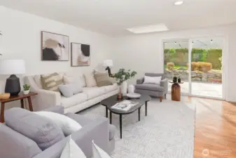 Convenient access to the backyard.