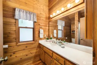 Upstairs hall 3/4 bath.