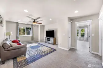 Family room can easily be converted into a 4th befroom
