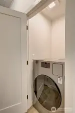 Combo washer/dryer.