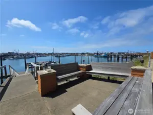 Bench area with access to the docks