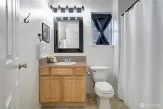 Upstairs Hall Bathroom