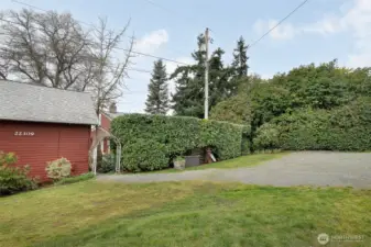 Large parking area off the dead end alley (9th Ave S) with 2 separate paths to access the main home and DADU.