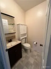 Guest Bathroom