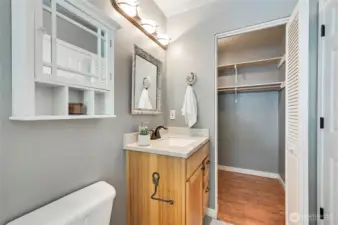 Walk-in closet off full bath