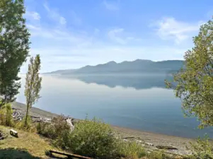 Community picnic area