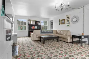 In the back right corner you'll see a doorway which leads to an office/bonus room.
