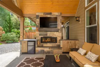 From the primary bathroom and the dining area, step outside to find your backyard oasis!