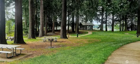 Wenberg County park picnic area