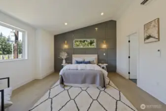 Main bed