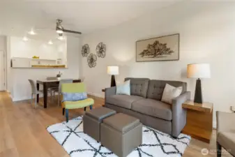 This unit's layout makes the most of every square foot of space, and you can easily flow from living to dining to the kitchen!