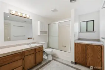 Downstairs full bath.