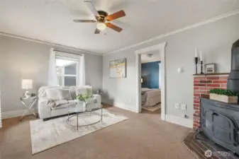 Enter to the living room