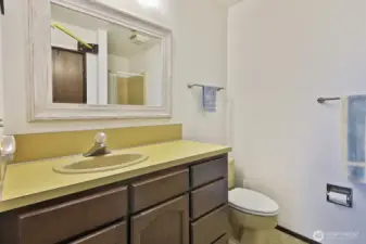 3/4 bath off the en suite.