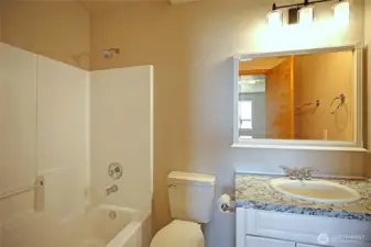 Full Guest Bath Downstairs~