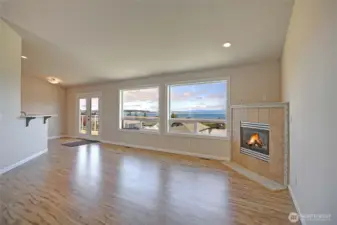 Views and New Floors Great You~