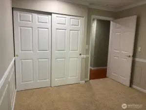 Guest, full bedroom