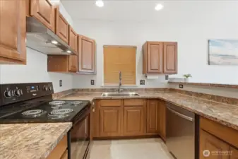 Counter space and room for 2 chefs easily to work side by side.