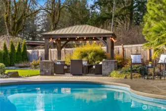 2 cabanas for relaxation