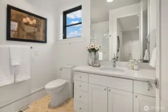 All upper bedrooms feature en-suite baths and walk-in closets.