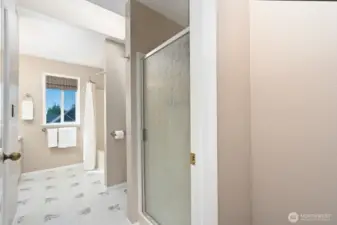 Primary bath with separate shower and bath tub.