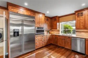 48" side by side Subzero refrigerator/freezer