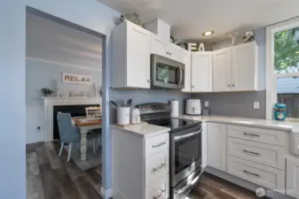 Lovely flow from kitchen into the formal dining area.