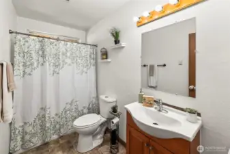 guest Bathroom