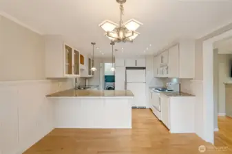 Kitchen with Eating Space