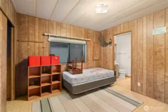Secondary  Bedroom with bathroom access