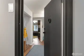 Unit 513, is just a floor above the lobby entrance and is on the east side of the building, keeping it nice and cool and quite from I-5.