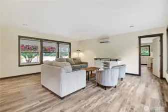 enty to the utility room and storage space!