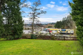 Rear territorial view