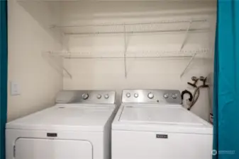 Matching washer & dryer stay