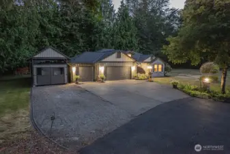 Front of 4 bedroom 2.5 baths on 1.3 acres