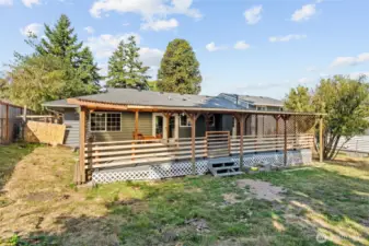 Enjoy the privacy on the covered back porch